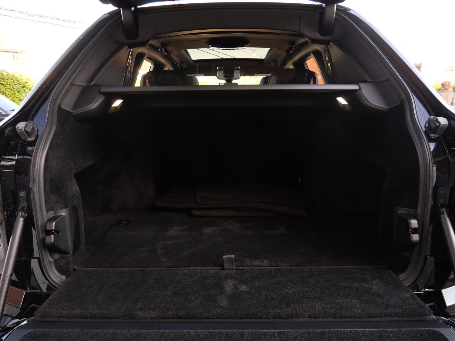 Used 2019 Rolls-Royce Cullinan image 31