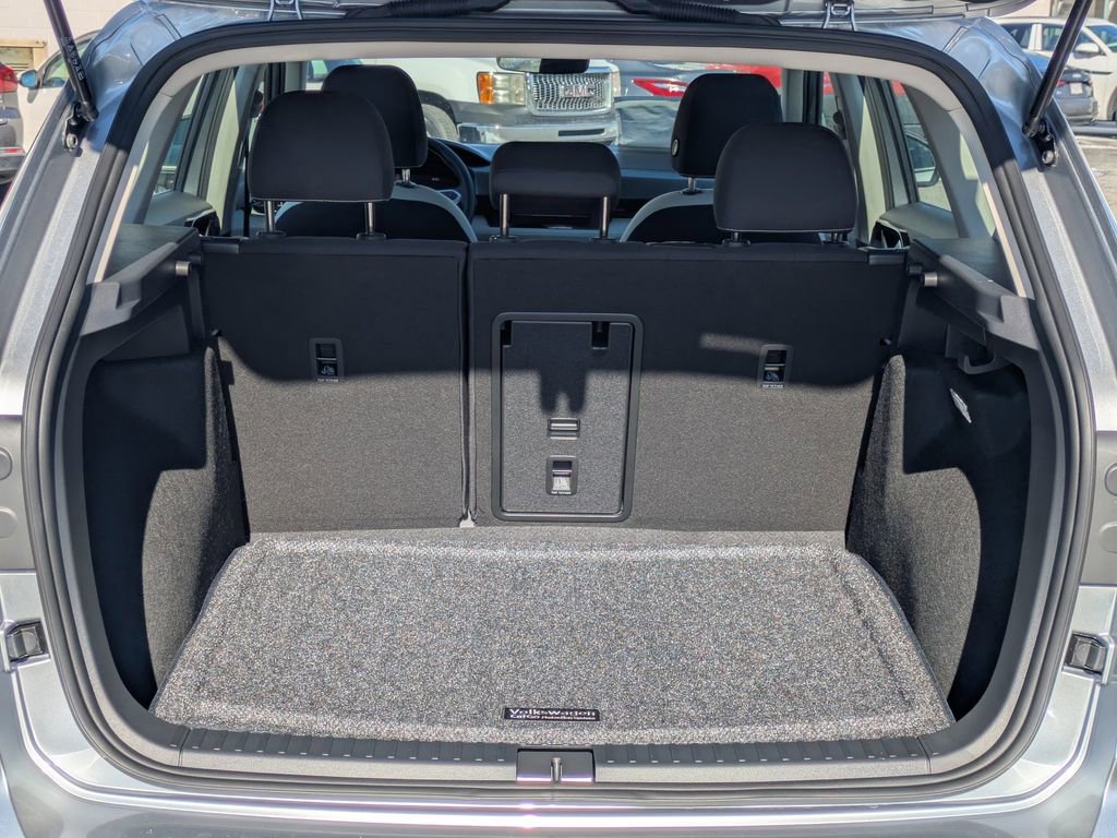 New 2026 Volkswagen Taos S image 13