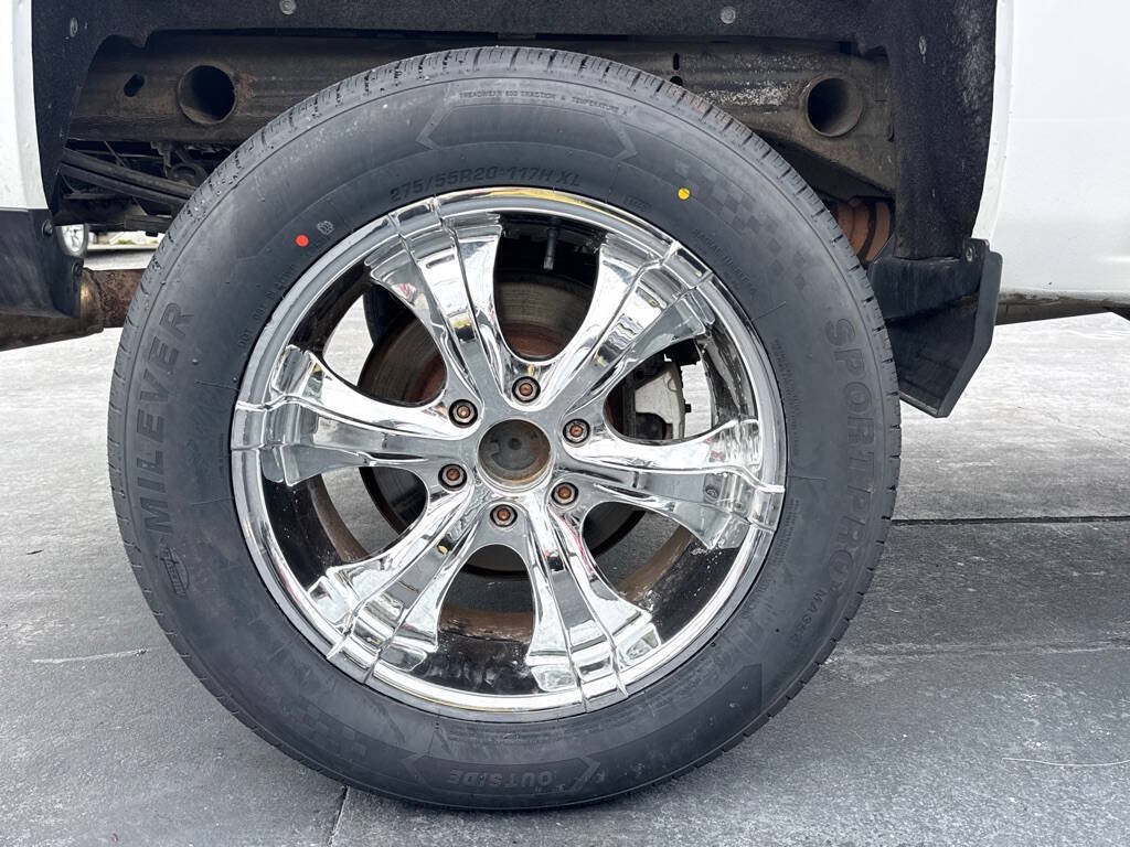 Used 2017 Chevrolet Silverado 1500 LT w/ All Star Edition AWD/4WD image 23