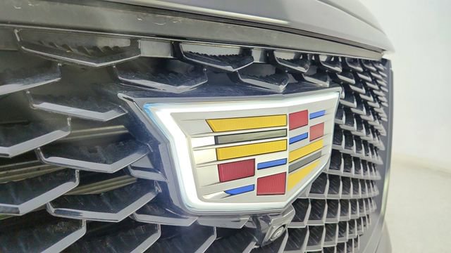 Used 2025 Cadillac Escalade Sport w/ Touring Package image 16