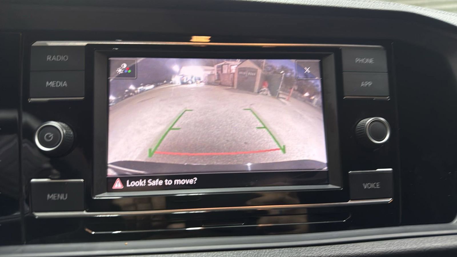 Used 2023 Volkswagen Jetta Sport image 20