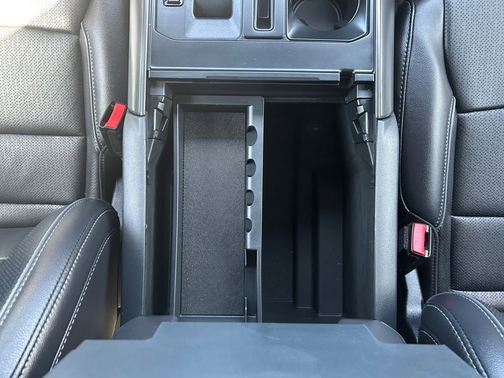 Used 2024 Ford F150 Lariat w/ Bed Utility Package image 24