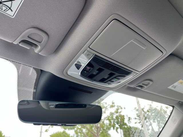 Used 2025 Acura MDX FWD Technology Package image 9