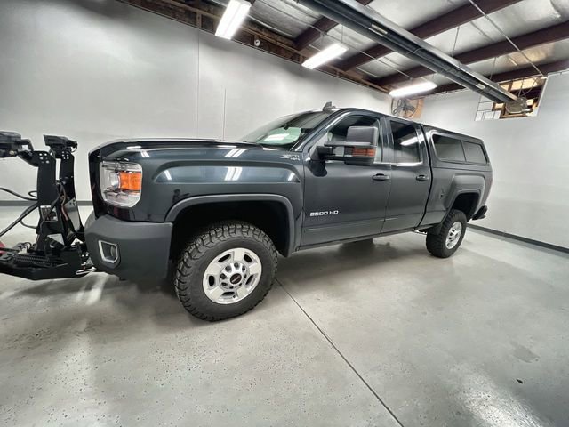 Used 2019 GMC Sierra 2500 SLE w/ SLE Preferred Package AWD/4WD image 5