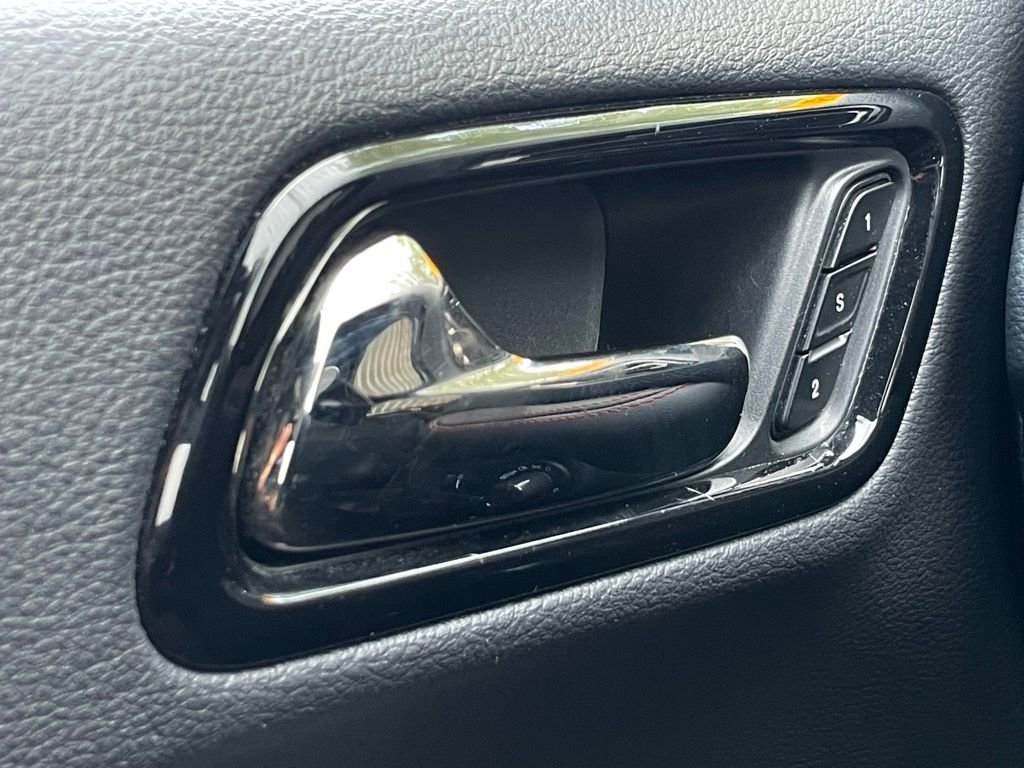 Used 2024 Dodge Durango GT image 13