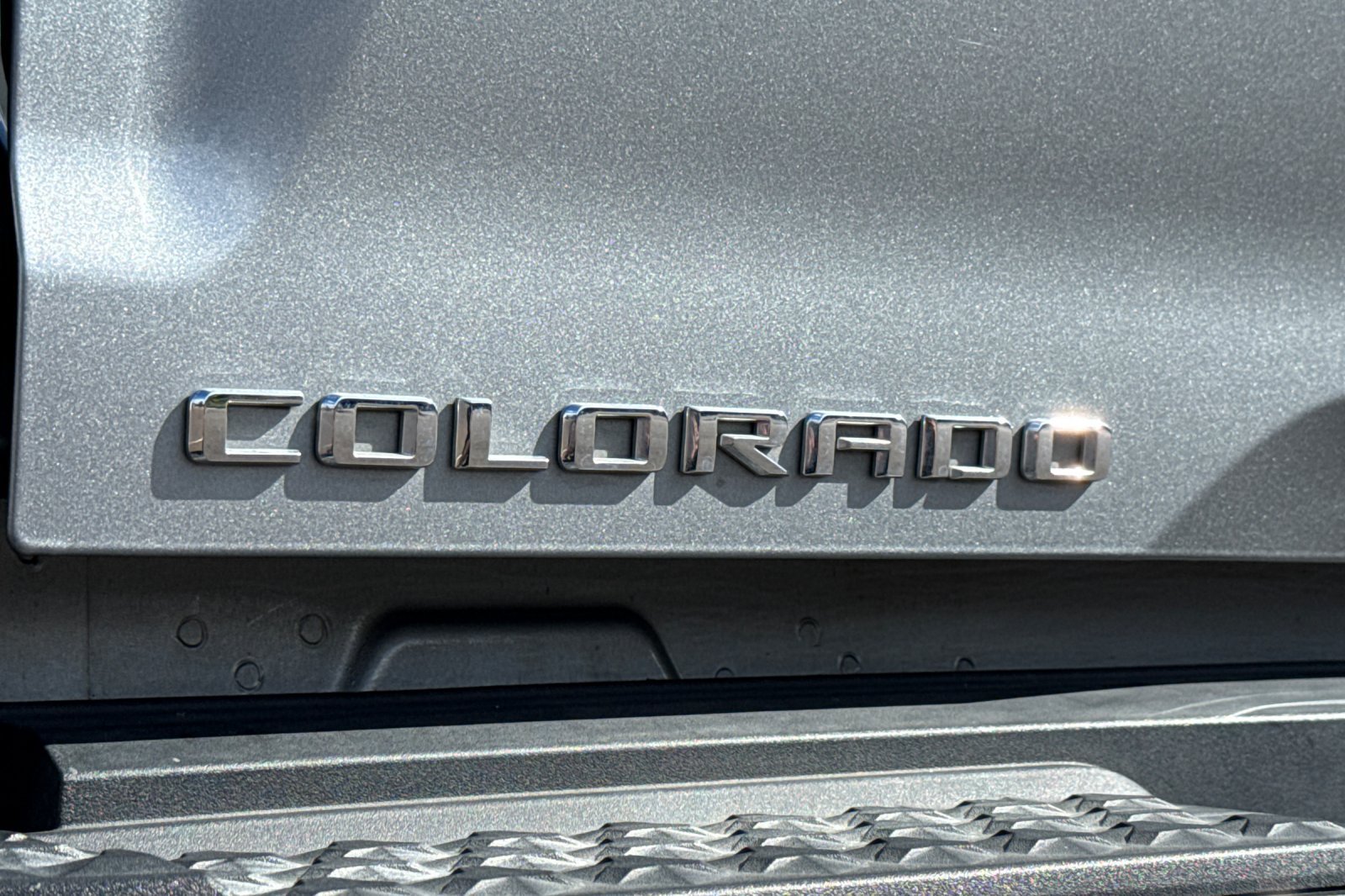 Used 2025 Chevrolet Colorado Trail Boss AWD/4WD image 27