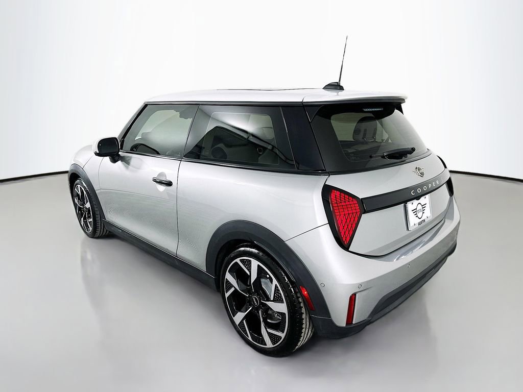 Certified 2025 MINI Cooper S image 7