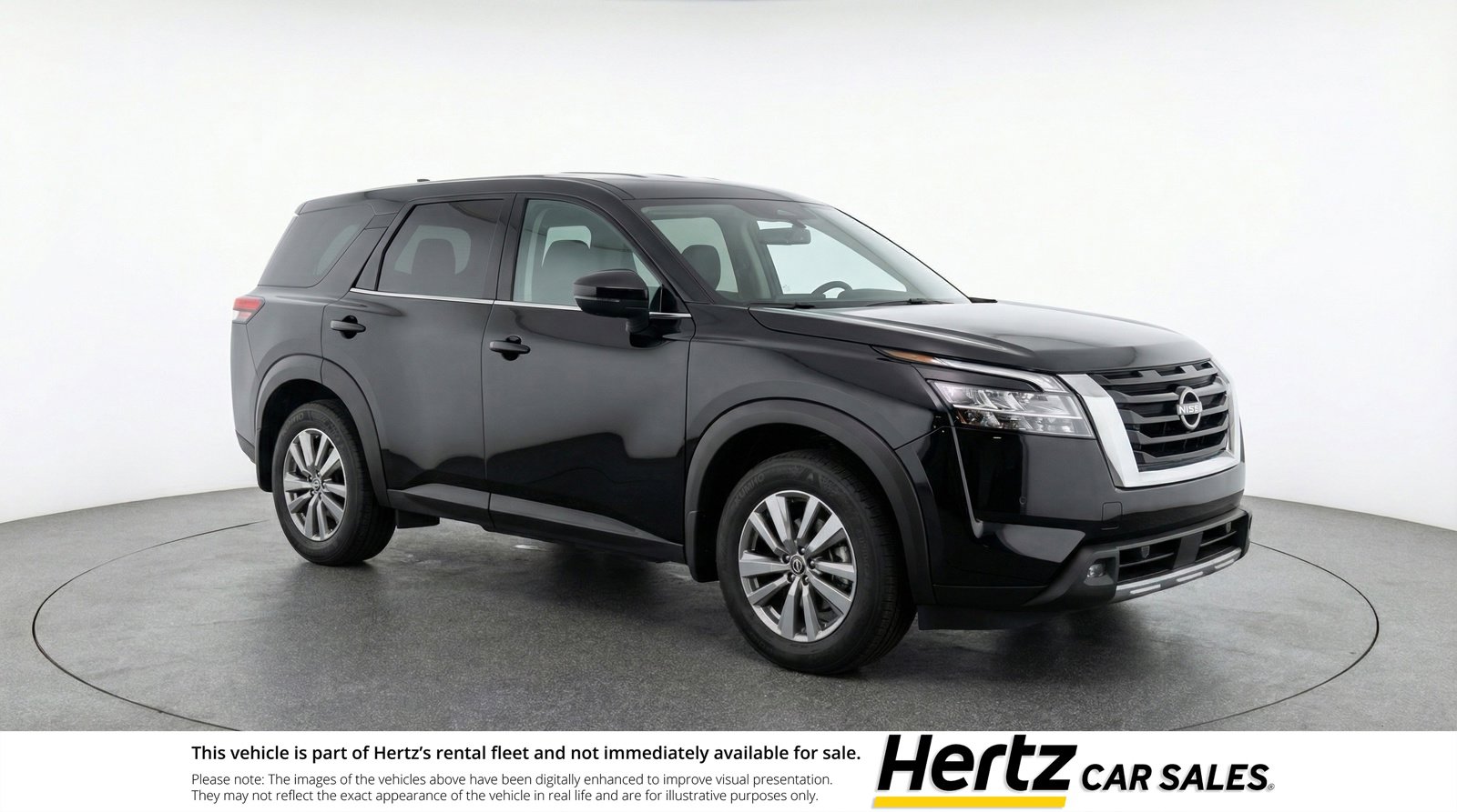 Used 2025 Nissan Pathfinder SV image 1