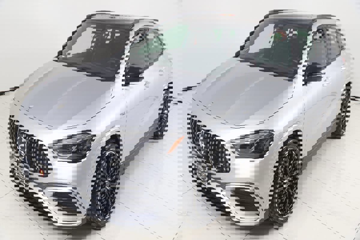 Used 2024 Mercedes-Benz GLA 35 AMG 4MATIC image 24