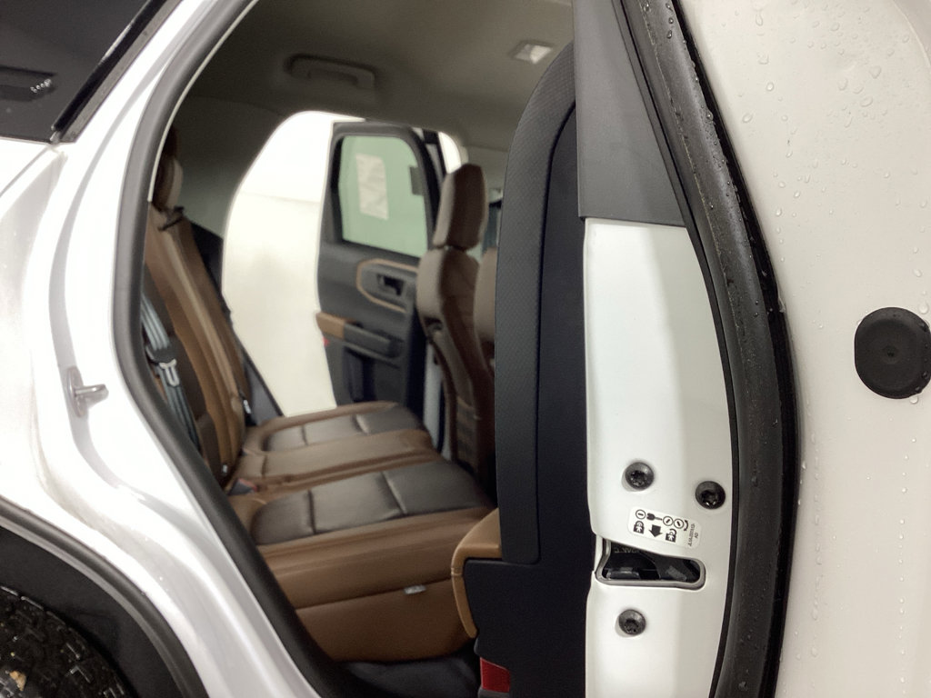 Used 2024 Ford Bronco Sport Badlands w/ Premium Package image 9