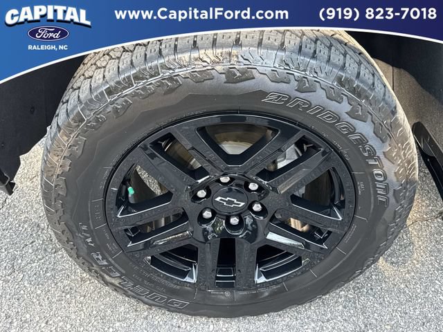 Used 2025 Chevrolet Silverado 1500 LT Trail Boss w/ LT Trail Boss Premium Package AWD/4WD image 13