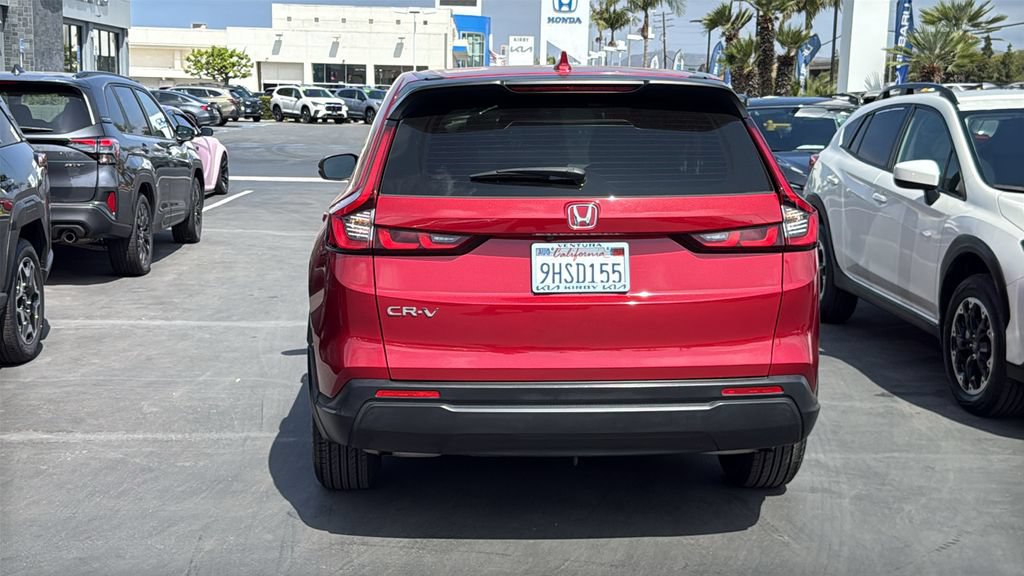 Used 2023 Honda CR-V LX image 5
