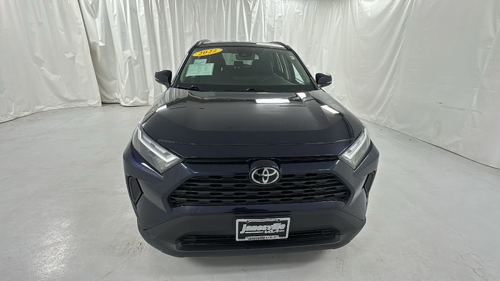 Used 2022 Toyota RAV4 XLE image 8