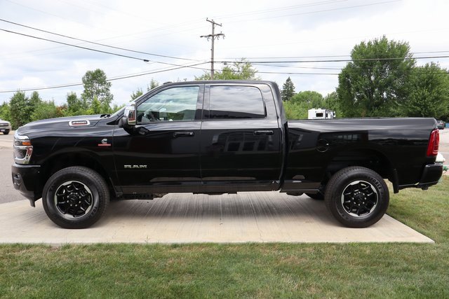 Used 2025 RAM 2500 Laramie w/ Towing Technology Group image 33