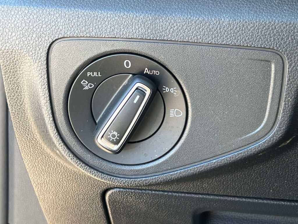 Used 2022 Volkswagen Atlas SEL AWD/4WD image 22