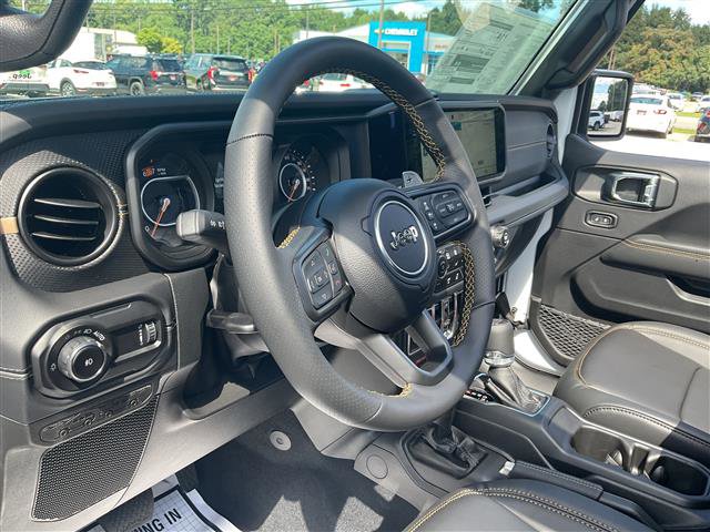 New 2025 Jeep Wrangler Unlimited Rubicon 392 image 10