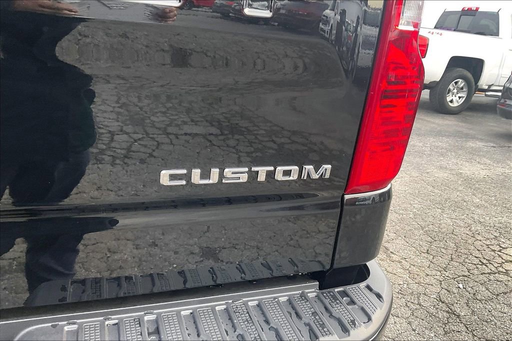 New 2026 Chevrolet Silverado 1500 Custom image 9