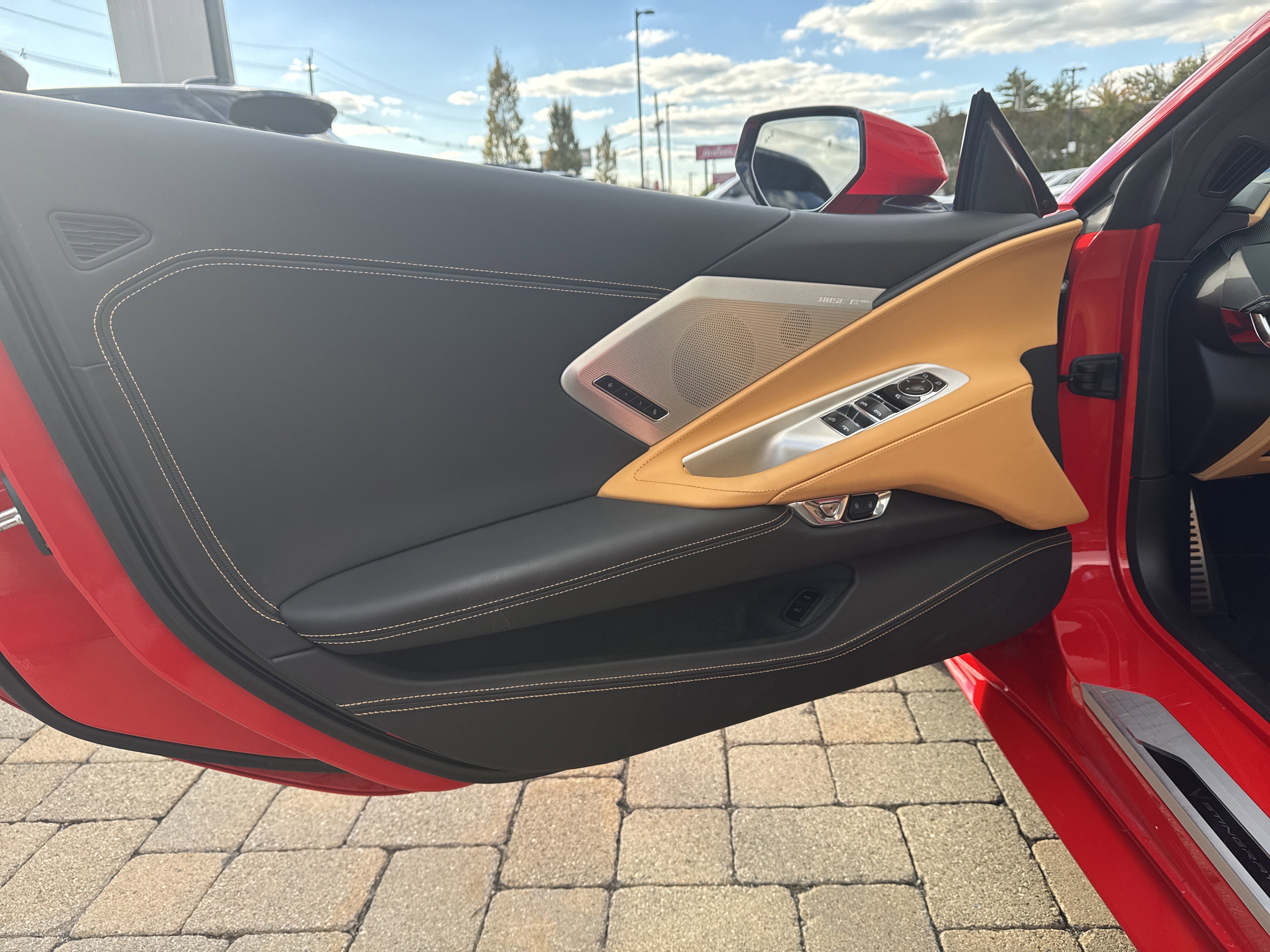 Used 2024 Chevrolet Corvette Stingray Premium Conv image 13