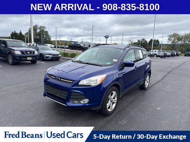 Used 2016 Ford Escape SE w/ Equipment Group 201A AWD/4WD image 3