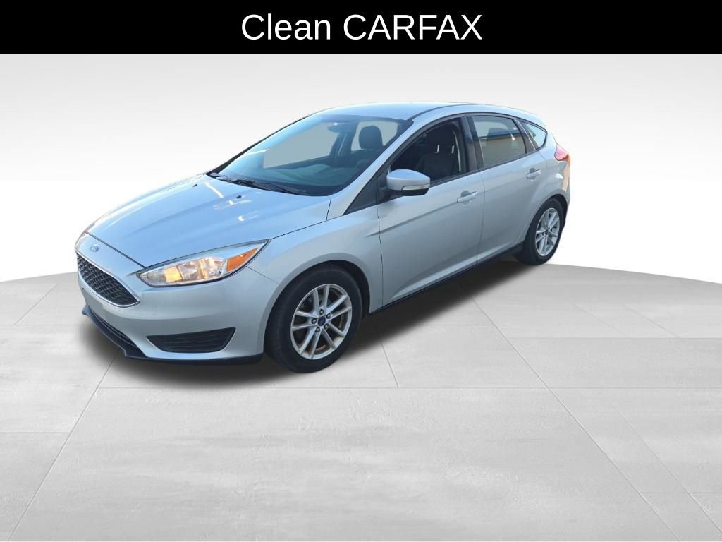 Used 2015 Ford Focus SE FWD image 5