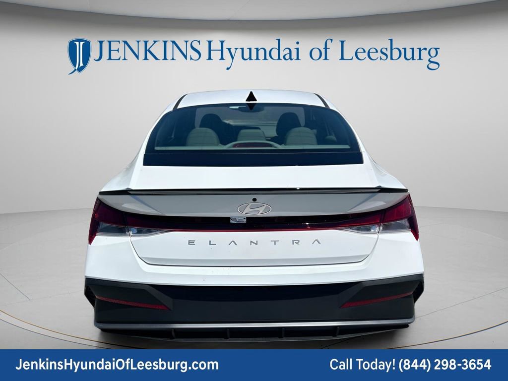New 2026 Hyundai Elantra Sport FWD image 6