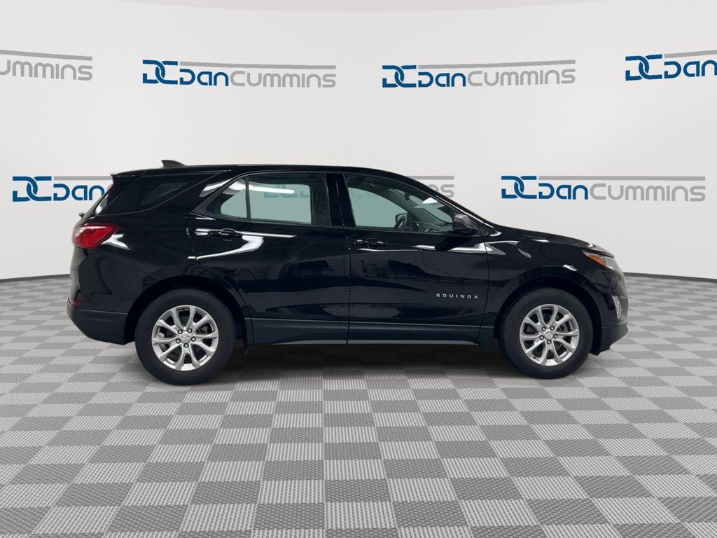 Used 2019 Chevrolet Equinox LS AWD/4WD image 9