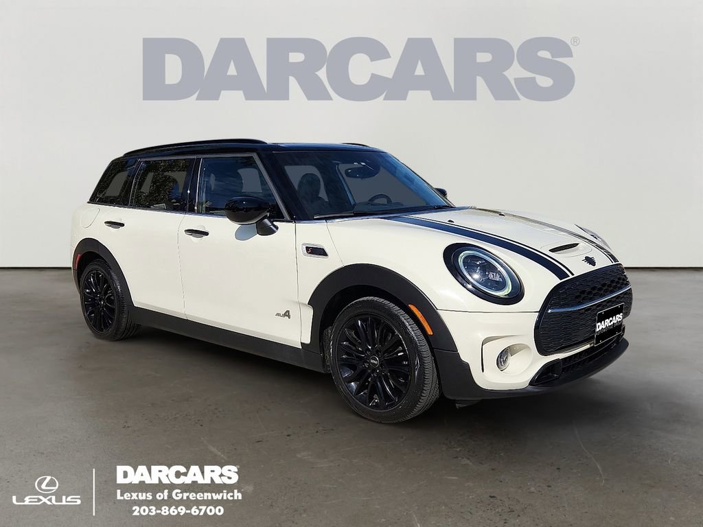 Used 2022 MINI Cooper Clubman S w/ Premium Package image 1