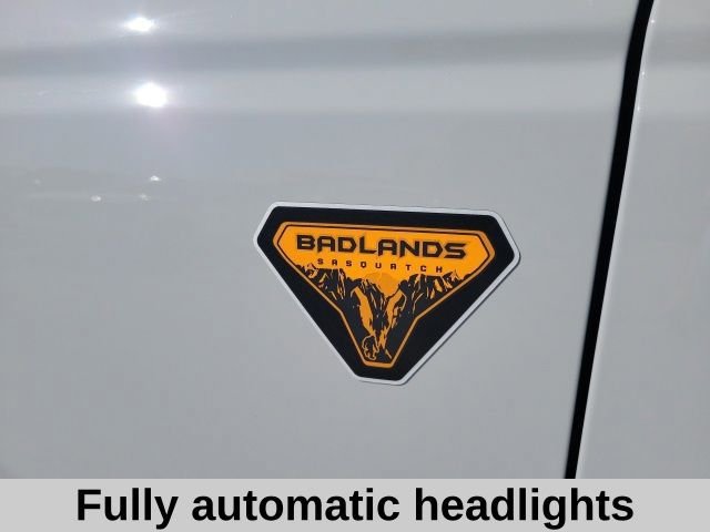 New 2026 Ford Bronco Badlands image 6