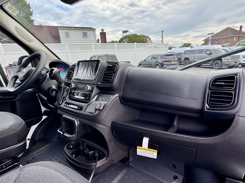 New 2025 RAM ProMaster 2500 image 18