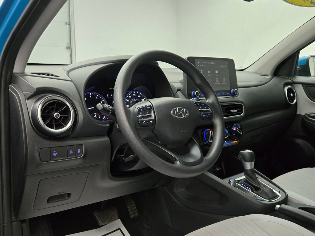 Used 2022 Hyundai Kona SEL image 19