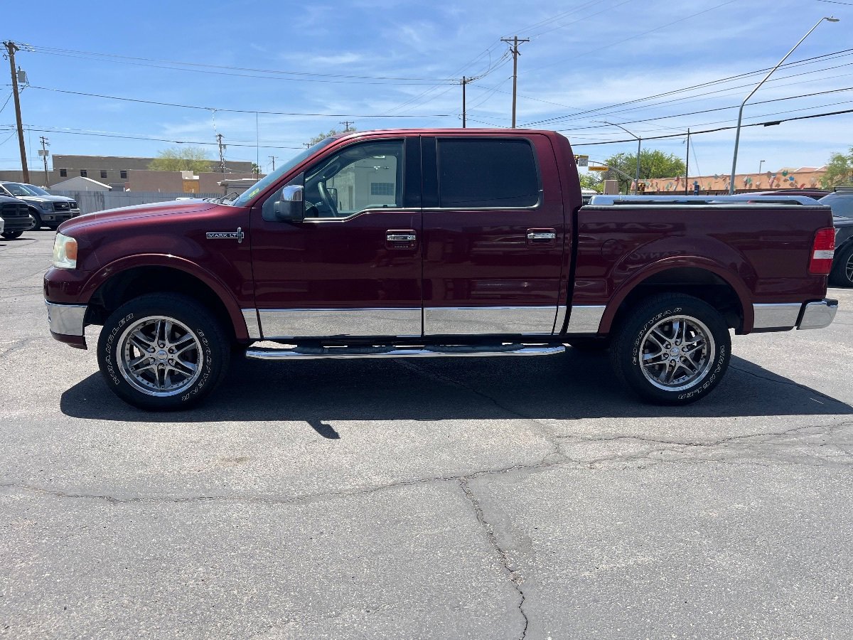Used 2006 Lincoln Mark LT 4x4 image 6