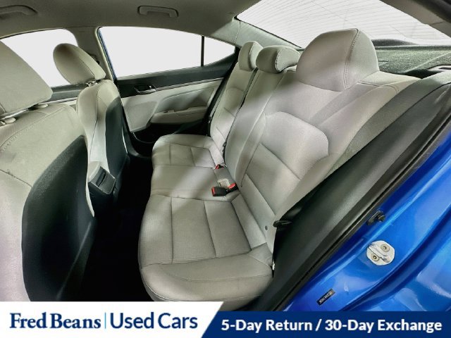 Used 2017 Hyundai Elantra SE FWD image 29