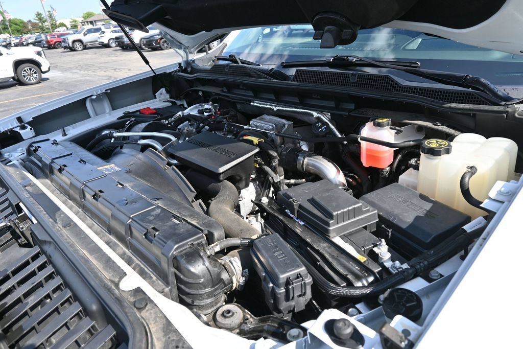 Used 2021 Chevrolet Silverado 2500 LTZ w/ LTZ Premium Package AWD/4WD image 43