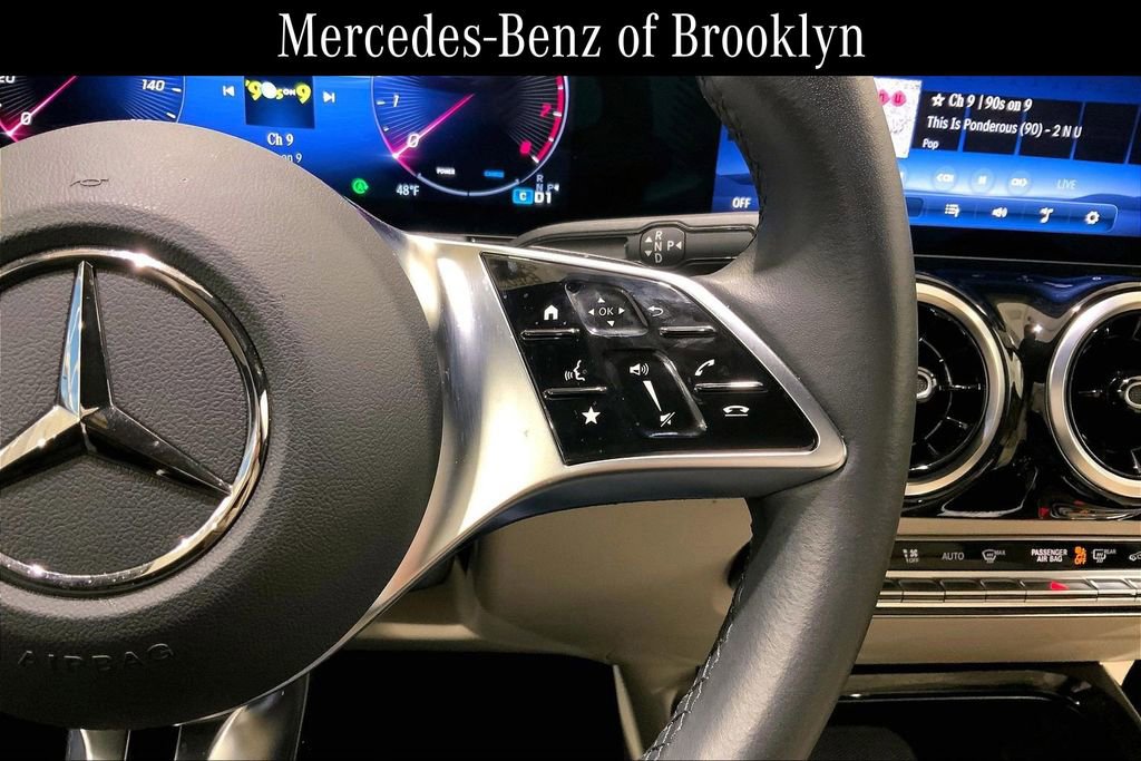 Certified 2025 Mercedes-Benz GLA 250 4MATIC image 24