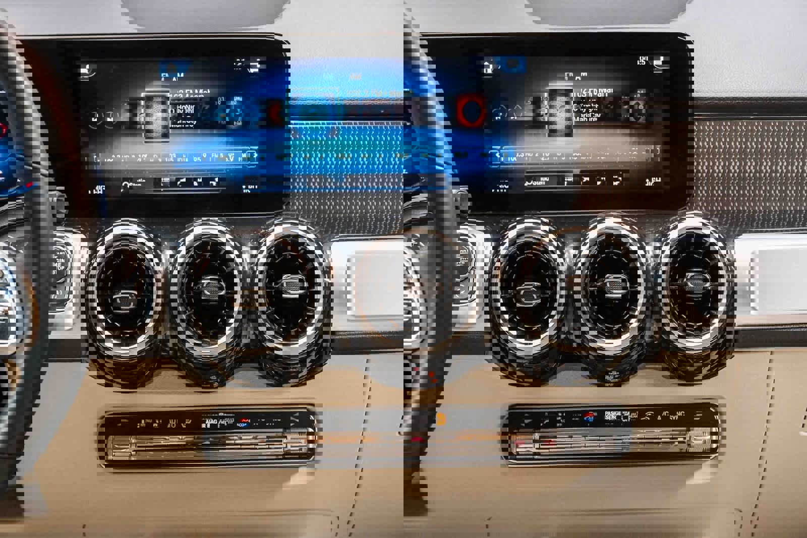 Certified 2022 Mercedes-Benz GLB 250 image 13