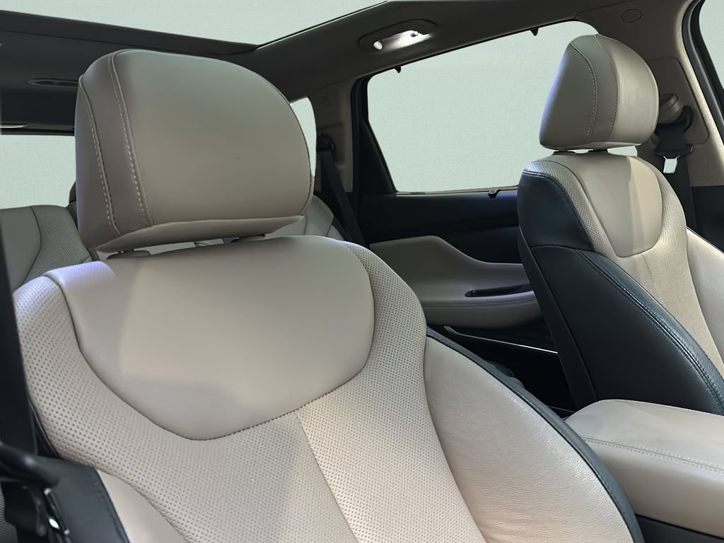 Used 2020 Hyundai Santa Fe SEL FWD image 19