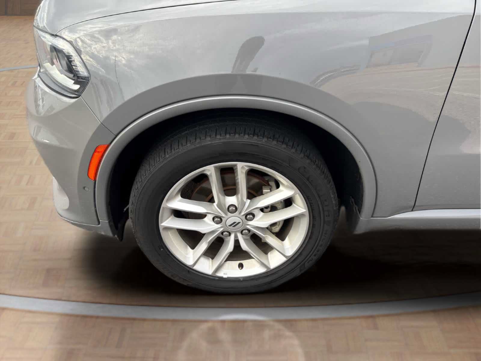 Used 2025 Dodge Durango GT AWD/4WD image 32