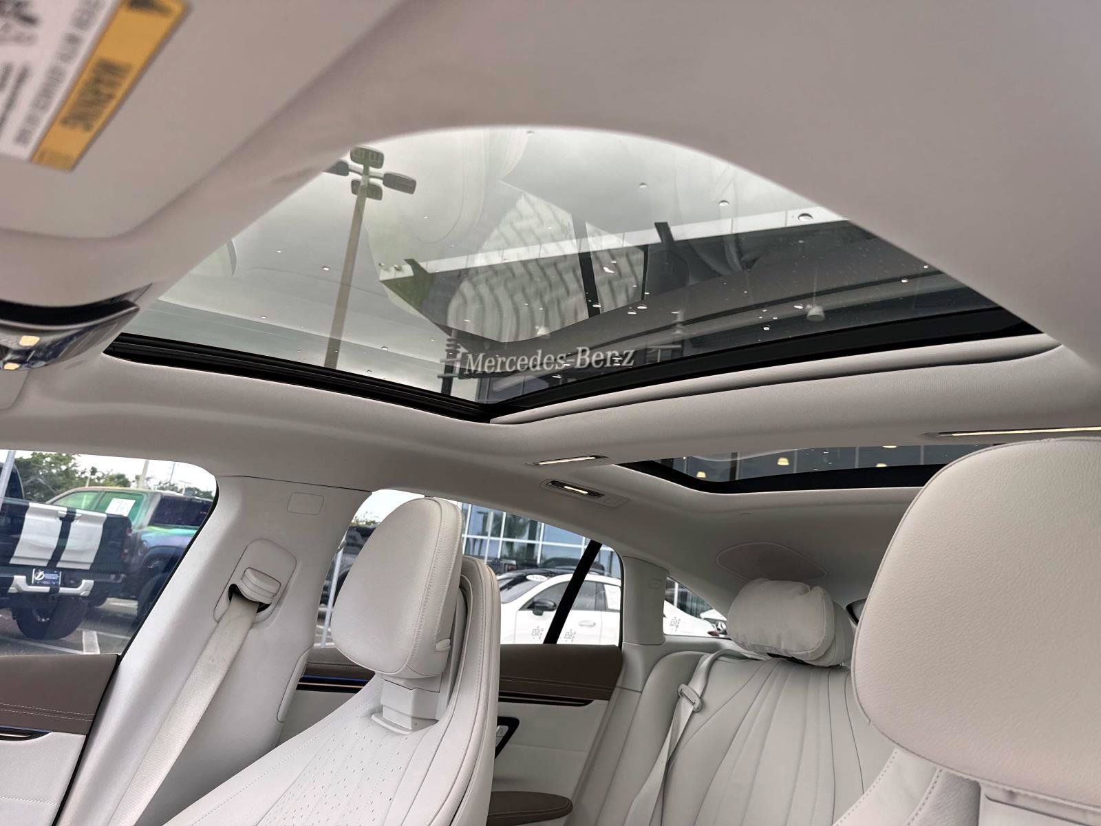 Certified 2023 Mercedes-Benz EQS 580 4MATIC Sedan image 22