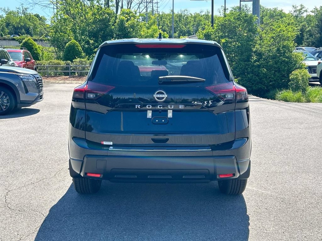 New 2026 Nissan Rogue SV FWD image 6