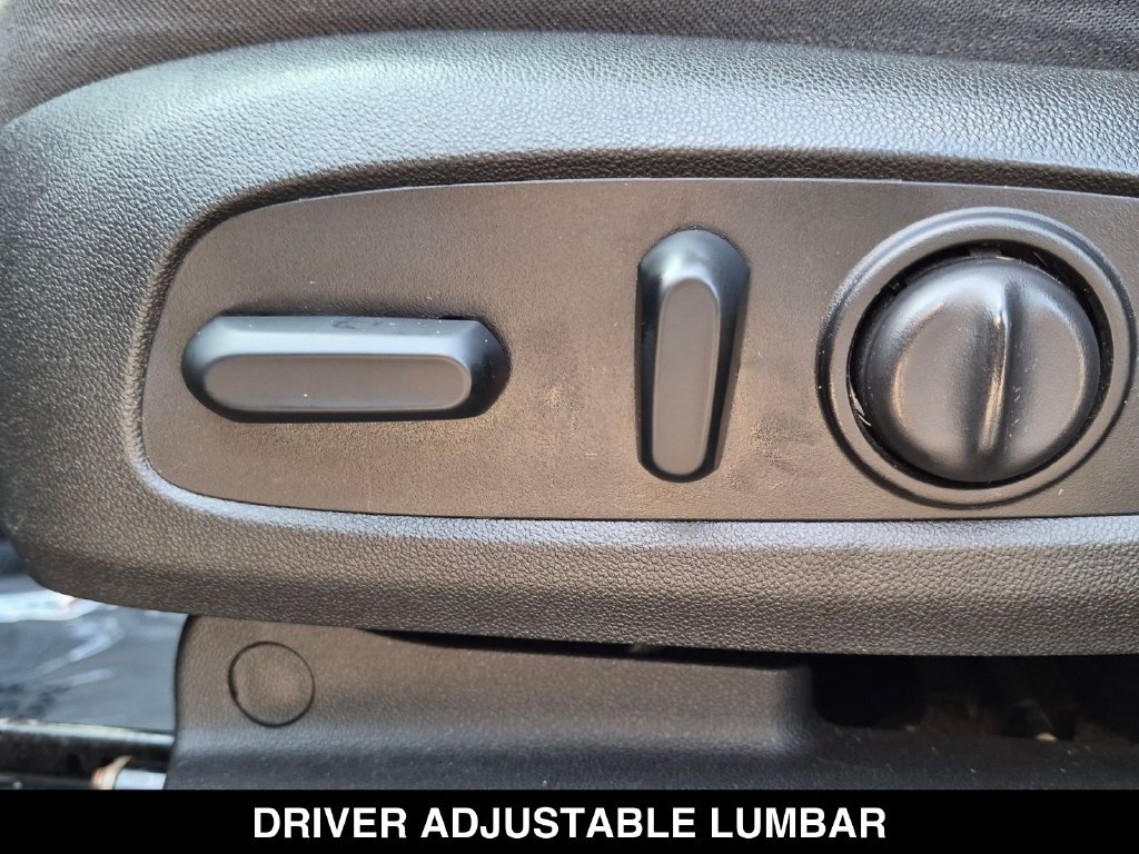 Used 2018 Chevrolet Equinox LT AWD/4WD image 18