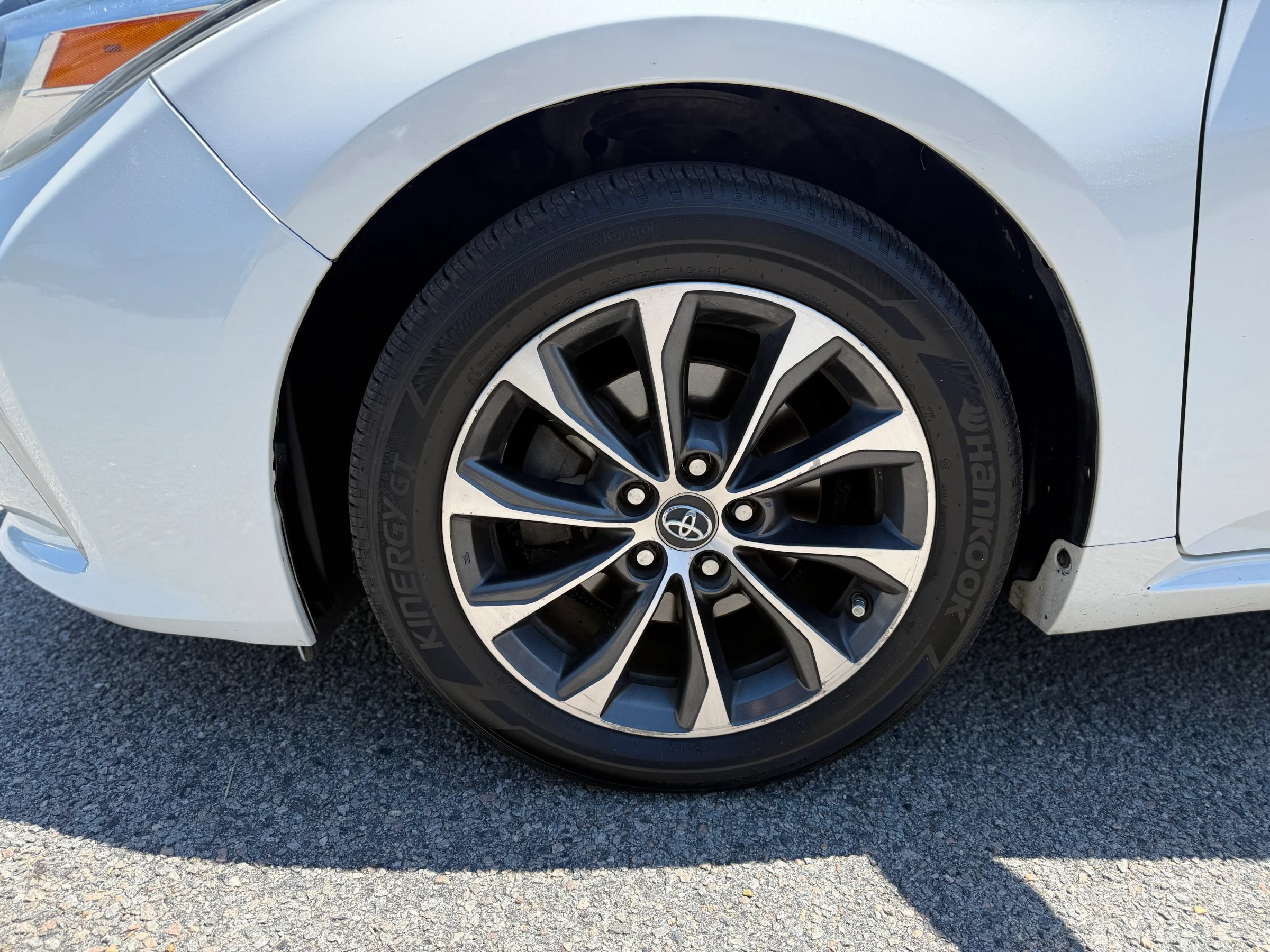 Used 2016 Toyota Avalon XLE Premium FWD image 13