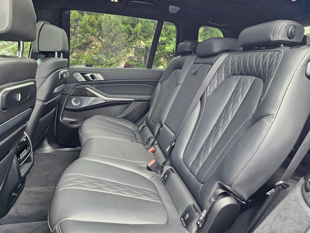 Certified 2024 BMW X7 M60i w/ Executive Package AWD/4WD image 19