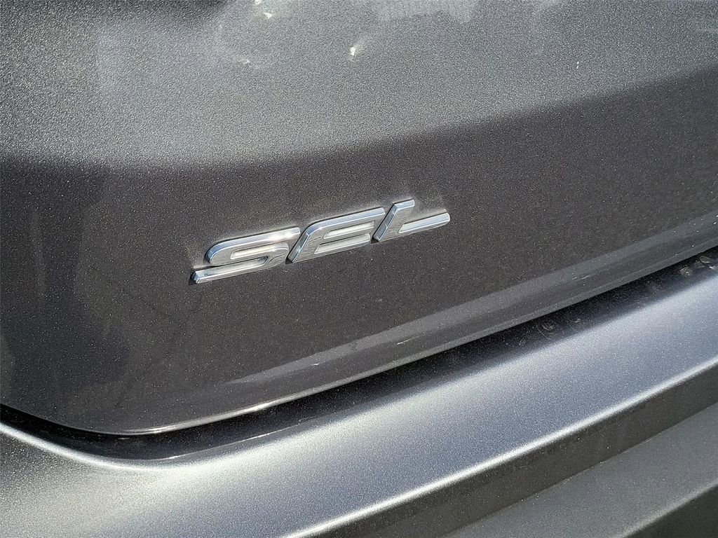 Used 2022 Ford Edge SEL image 22