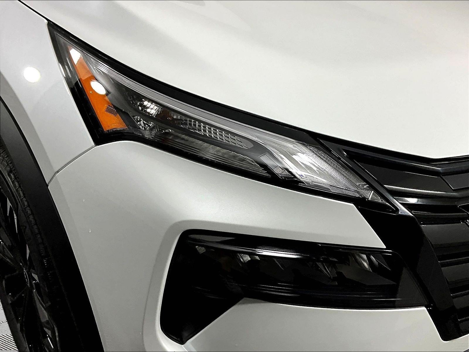 New 2026 Nissan Rogue Dark Armor AWD/4WD image 8