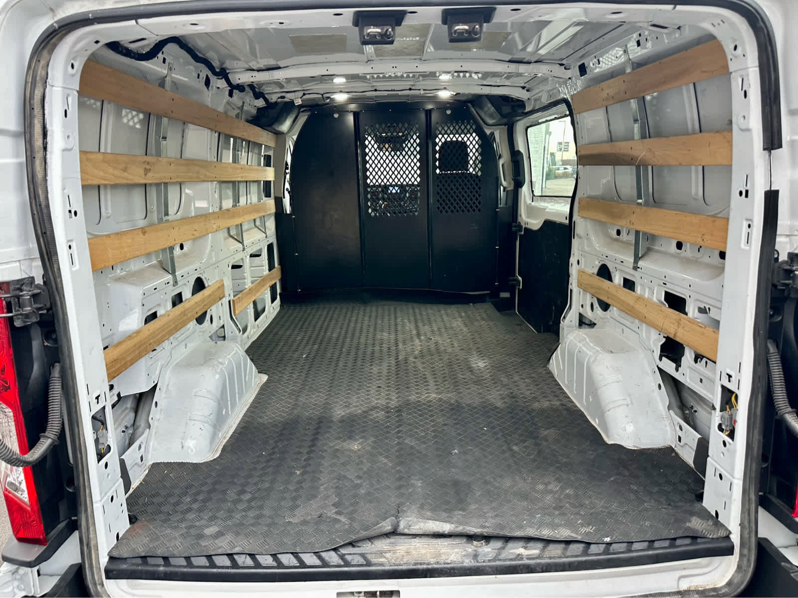 Used 2024 Ford Transit 250 Low Roof w/ Exterior Upgrade Package image 13