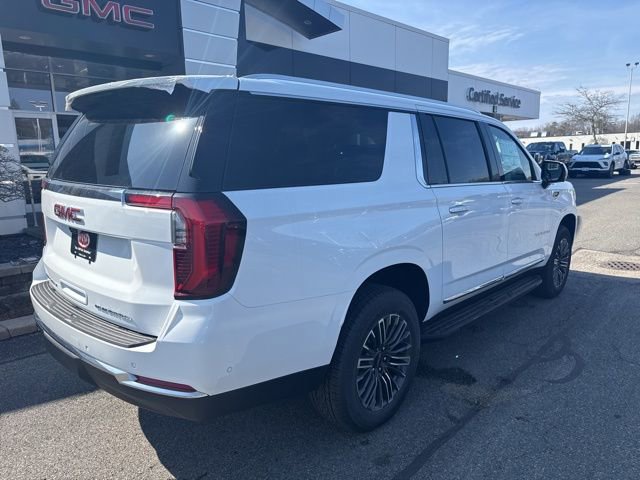 New 2026 GMC Yukon XL Elevation image 9