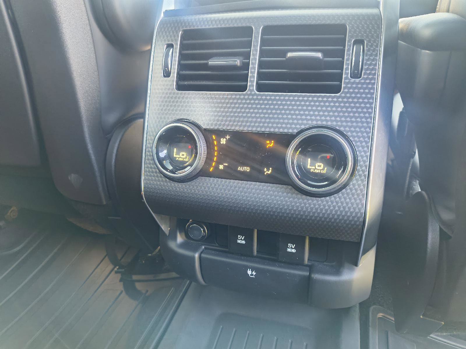 Used 2018 Land Rover Range Rover Sport Supercharged image 31