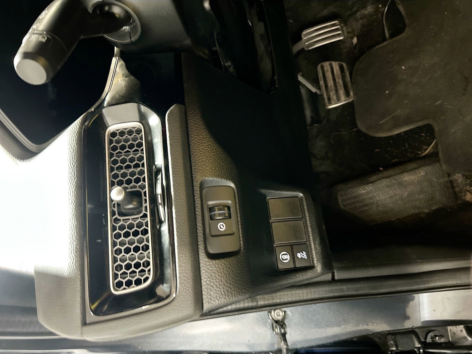 Used 2024 Honda Civic Sport image 10