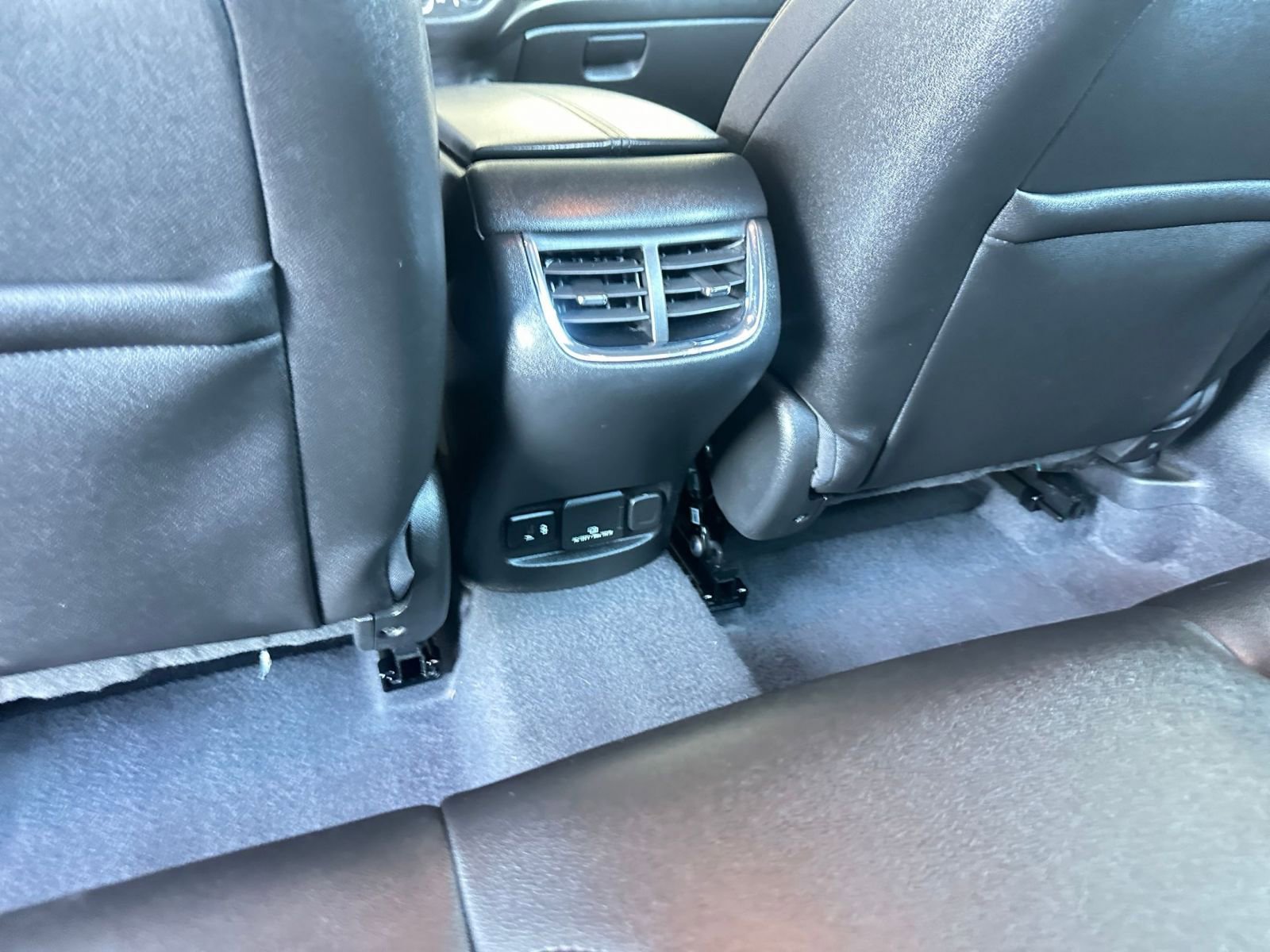 Used 2024 Chevrolet Malibu LT image 24