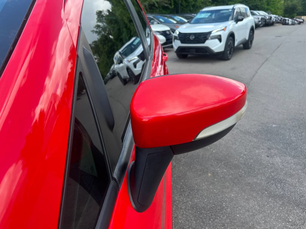 Used 2019 Ford EcoSport SE FWD image 32